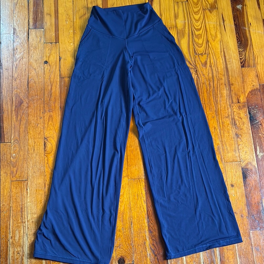 American Eagle Outfitters Navy Wide-Leg Pants